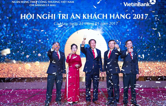 tổ chức hội nghị 