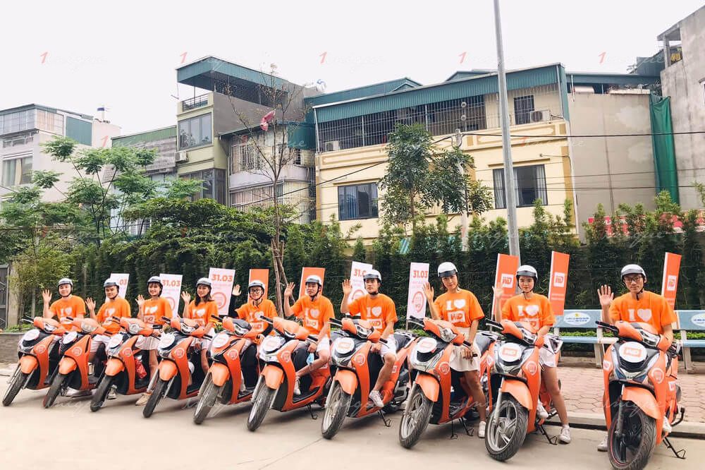 Tổ chức sự kiện roadshow